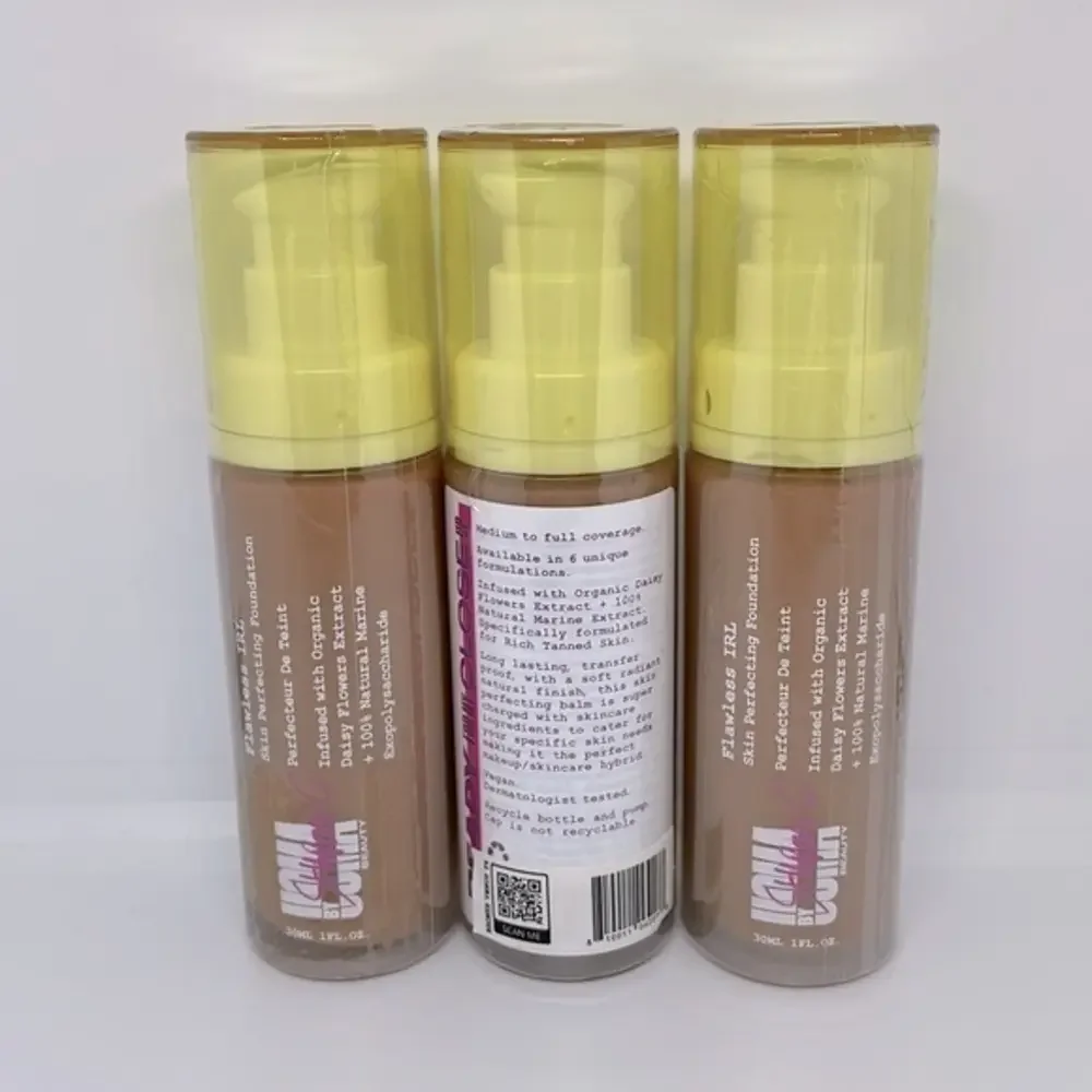 Bronze Venus T4 - Uoma by Sharon C Flawless‎ IRL Skin Perfecting Foundation